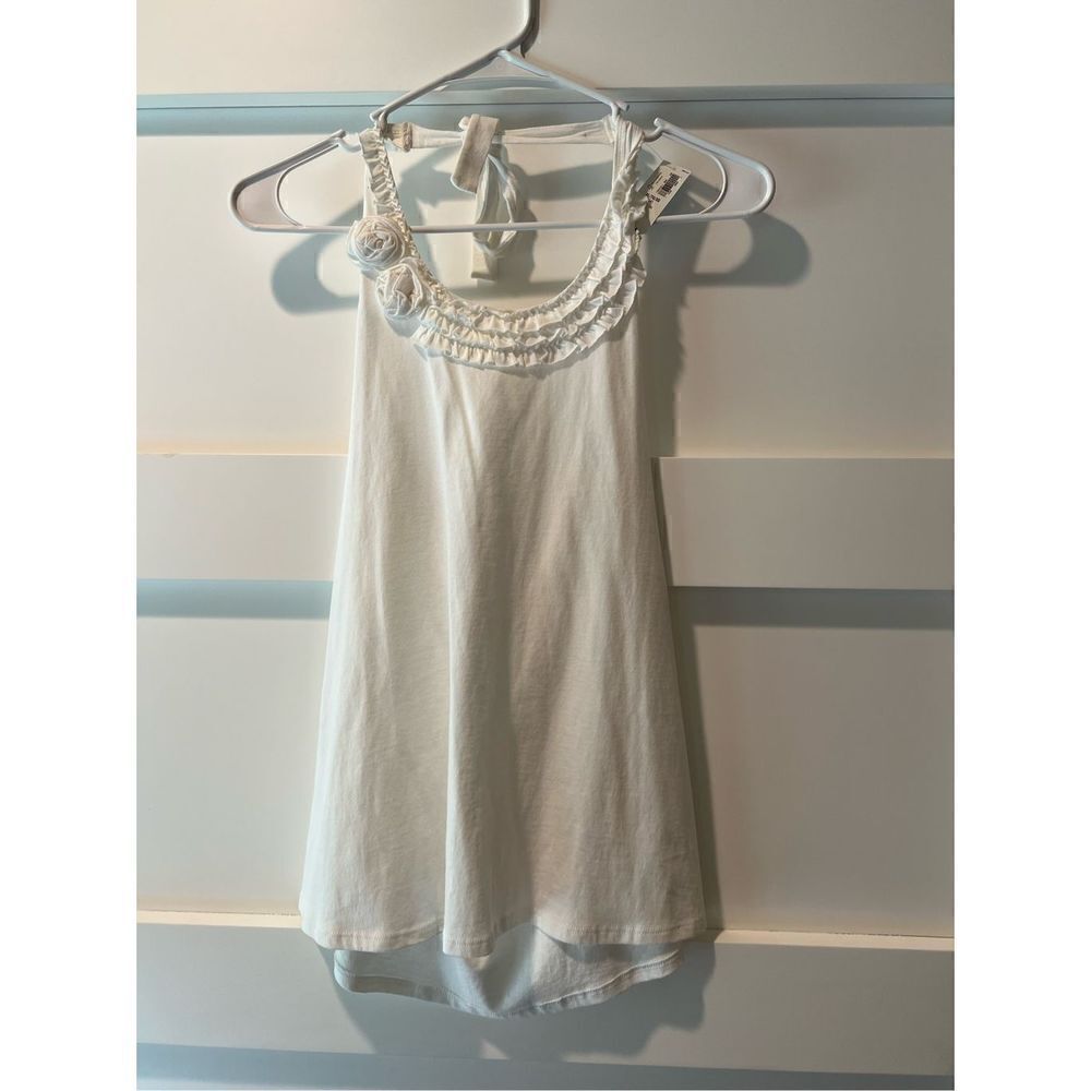New white halter top with flower